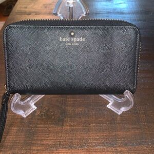 Kate Spade Black zip up Wristlet Wallet